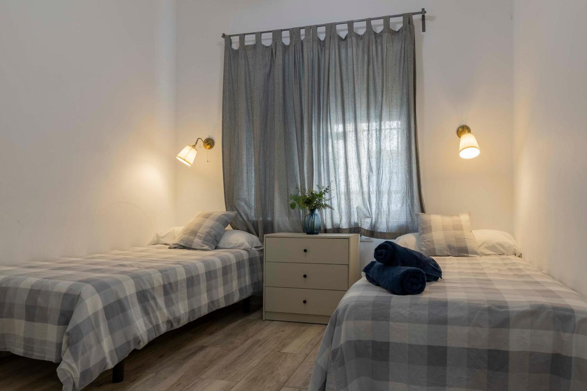 Apartamentos Los Remedios セビリア エクステリア 写真